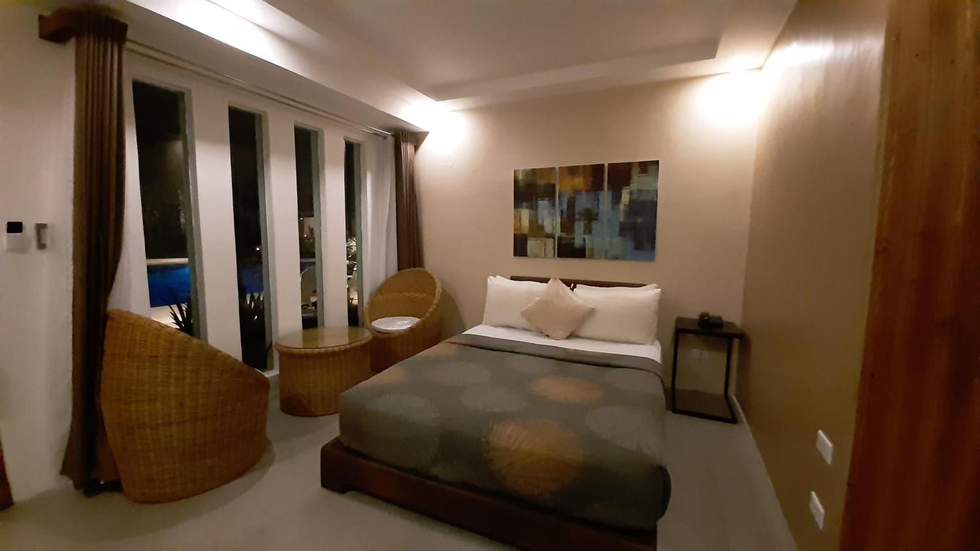 Urban Sands Hotel Iloilo Eksteriør billede