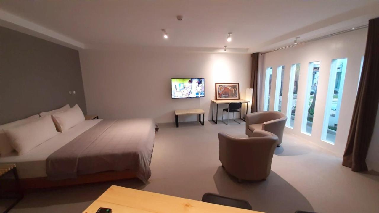 Urban Sands Hotel Iloilo Eksteriør billede
