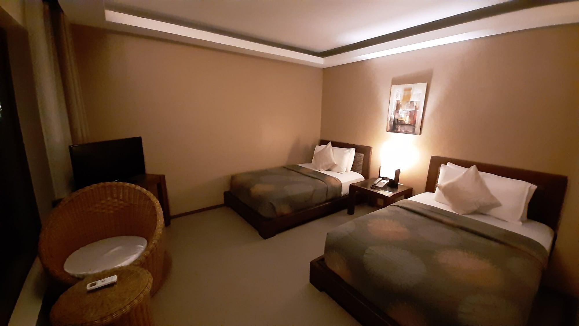 Urban Sands Hotel Iloilo Eksteriør billede