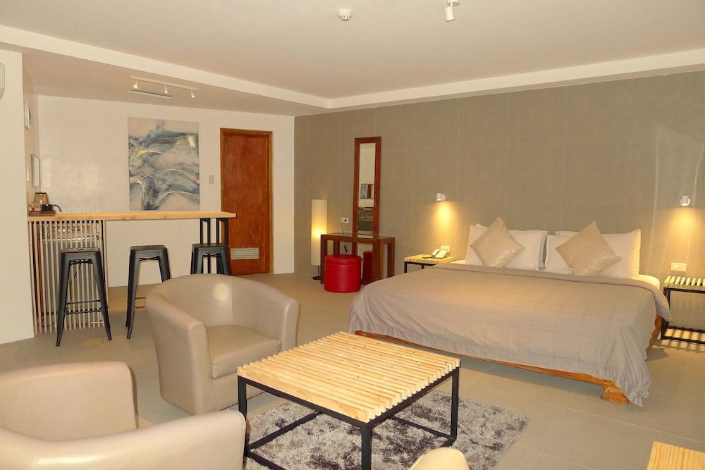 Urban Sands Hotel Iloilo Eksteriør billede